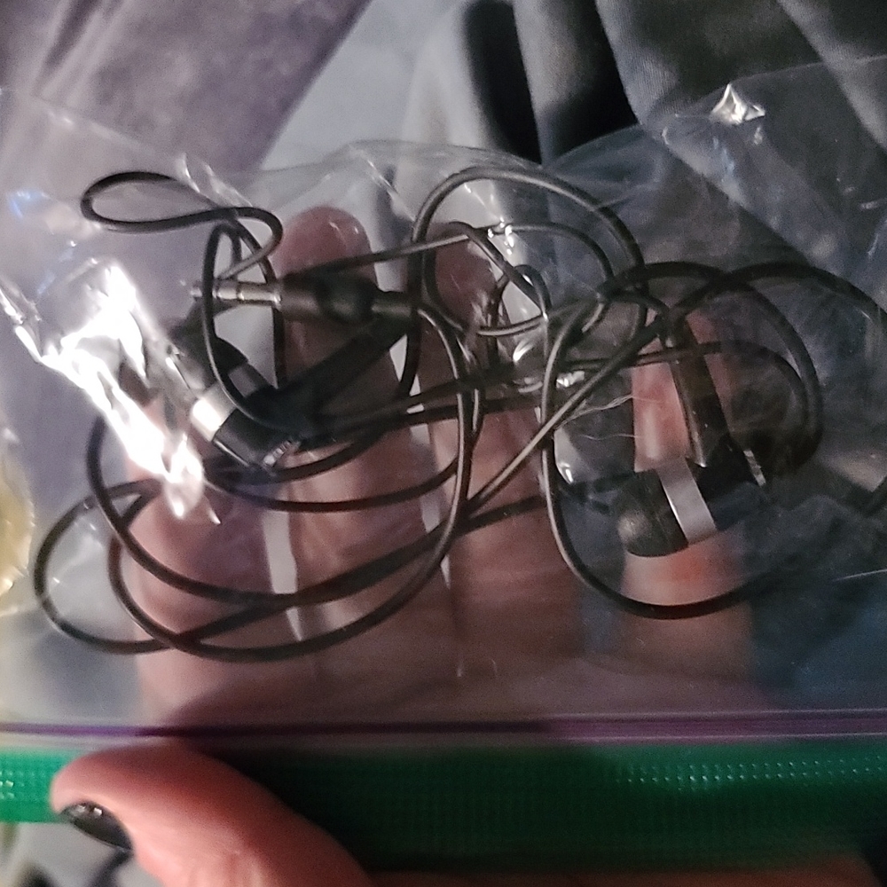 In- ear WIRED headphones with standard 1/4" headphone jack - great sound!